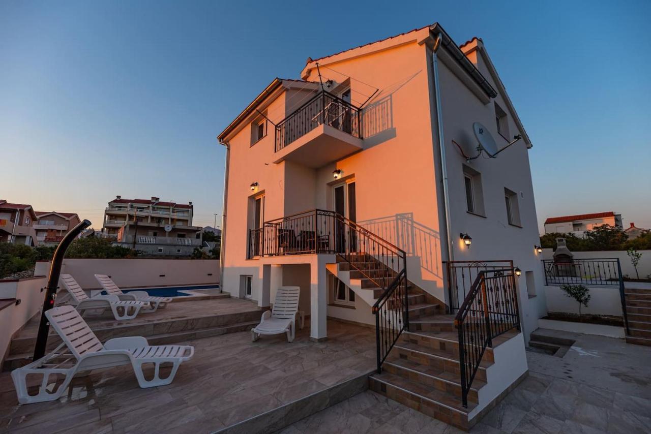 Olive Bridge Villa Maslenica Bagian luar foto