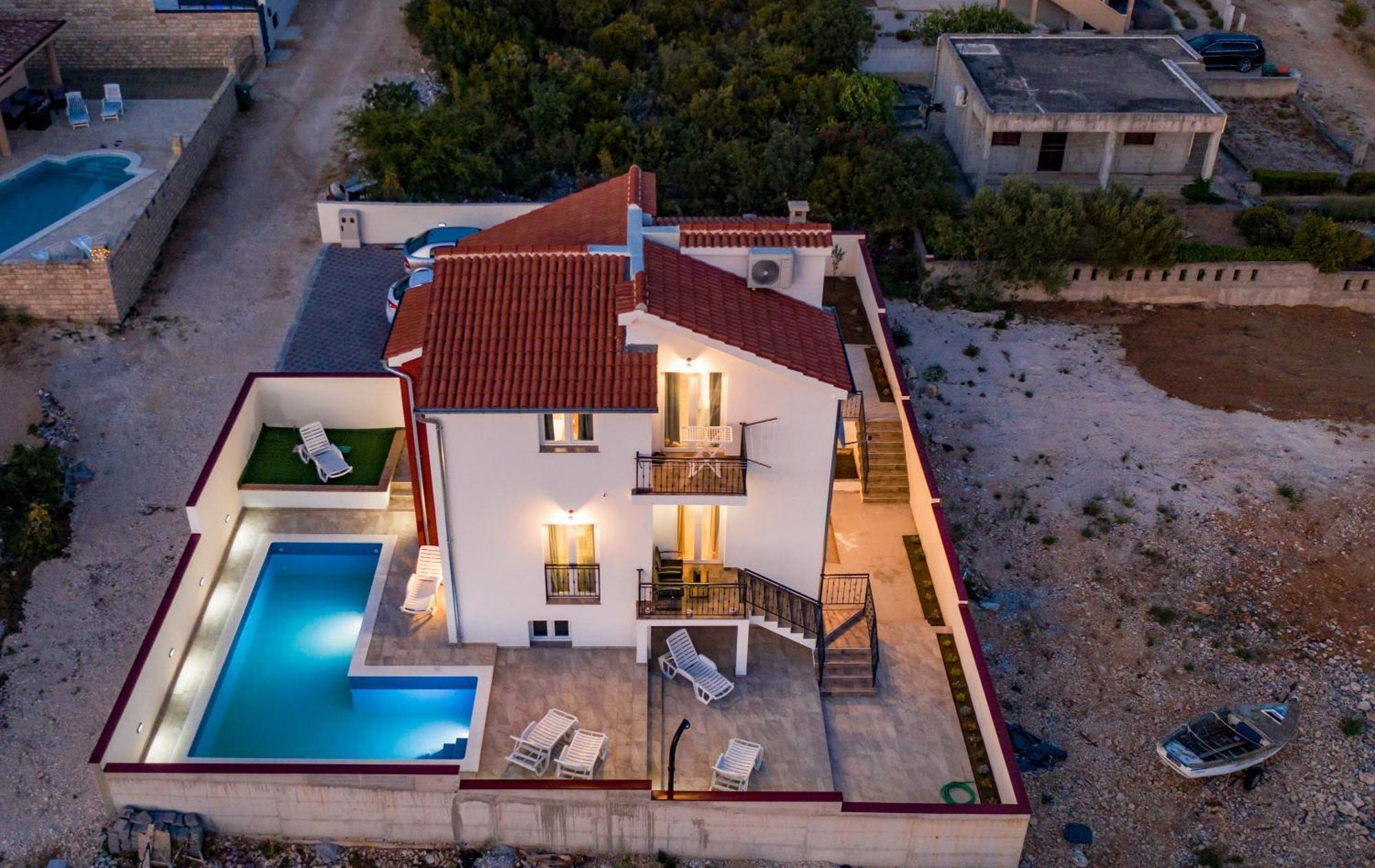 Olive Bridge Villa Maslenica Bagian luar foto