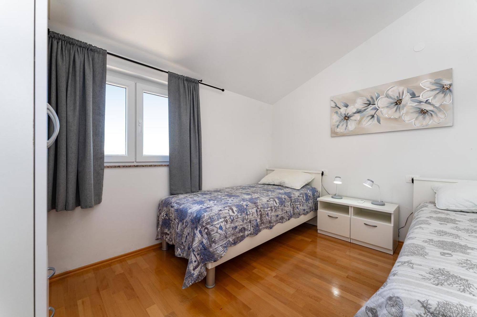 Olive Bridge Villa Maslenica Bagian luar foto