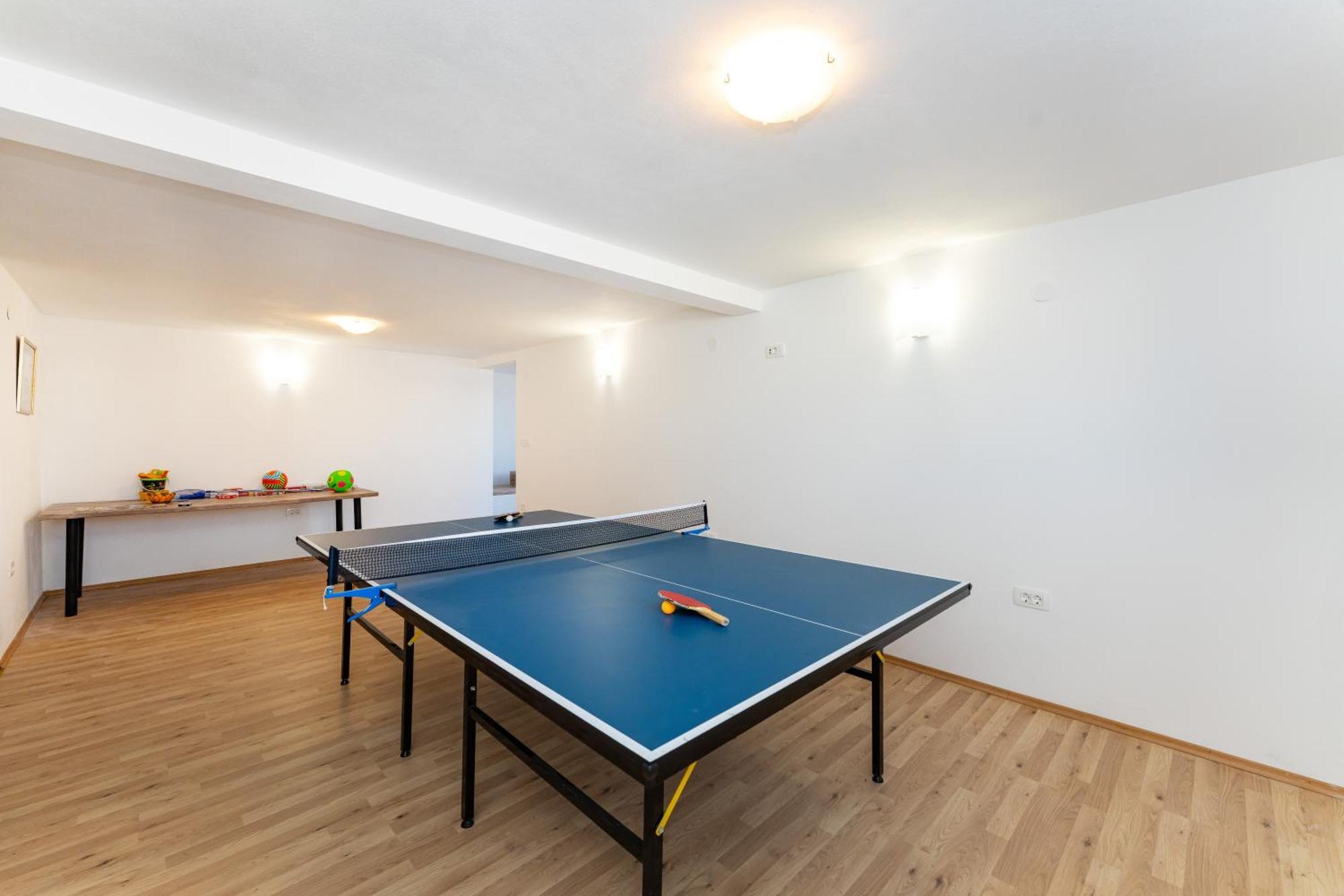 Olive Bridge Villa Maslenica Bagian luar foto